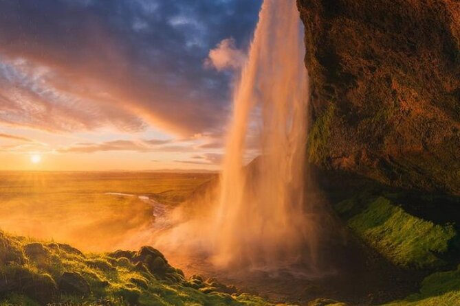 10 Hours Private Luxury Tour of South Coast - Stop 2: Gljúfrabúi and the Eyjafjallajökull eruption story