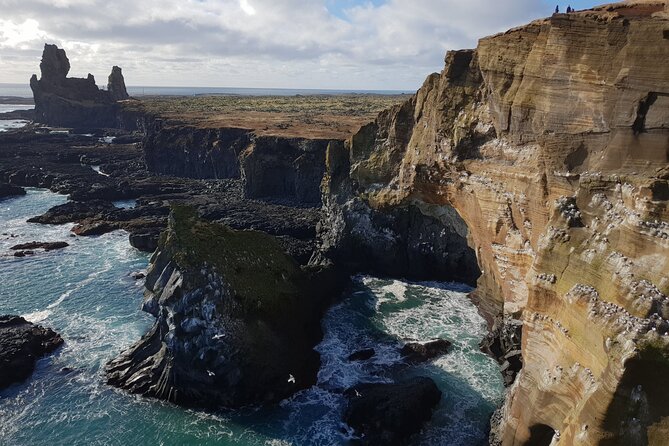 2-Day West | Lava Cave, Snæfellsnes & Silver Circle - Small Group - Getting from Reykjavik to Snæfellsnes: the drive that sets the mood
