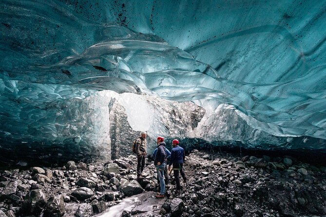 4-Day Iceland: Golden Circle, South Coast, Volcano Hike & Northern Lights - Price and value: what $1,349 buys in real life