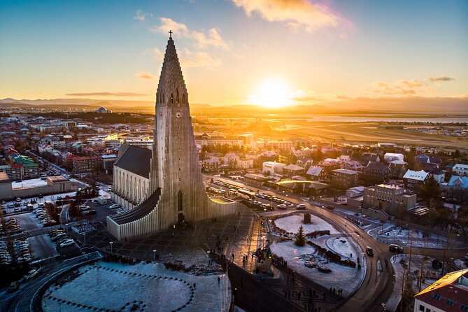 4-hour Private Reykjavik City Tour - Hofdi House and the 1986 Cold War meeting site