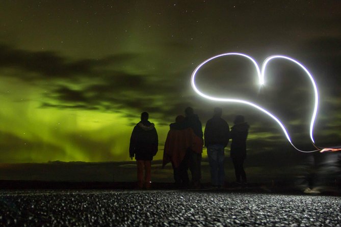 4 Hours Northern Lights Private Luxury Tour - Reykjanes Peninsula: The Aurora Chase Done the Useful Way
