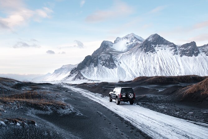 6-day Ultimate Iceland Tour: Photography and Northern Lights - Golden Circle with UNESCO Þingvellir and the Strokkur timing