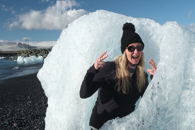 6-day Ultimate Iceland Tour: Photography and Northern Lights - South Coast waterfalls and black-sand drama down to Vik