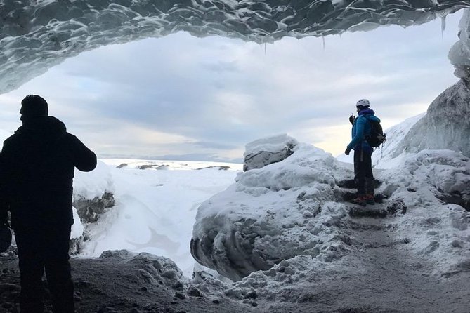 7 Day Around Iceland Tour- PRIVATE TOUR - Jökulsárlón and Fjallsárlón: iceberg lagoons and Diamond Beach time