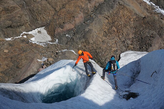 Adventurous Vatnajökull Glacier Exploration - Full Day Hike - Price and value for a guided glacier day
