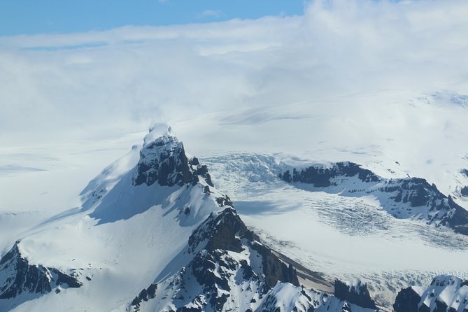 Airplane flight over glacier lagoons and Iceland's highest peak - Key highlights you’ll feel right away