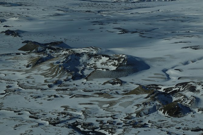 Airplane Sightseeing flight over Laki craters and highland - Who Should Book This Flight, and Who Might Skip It