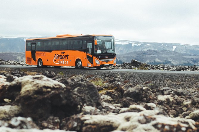 Airport Transfer in Iceland from Reykjavik City to Keflavik Airport One Way - Onboard Comfort: Air Conditioning, Wi-Fi, And USB Charging