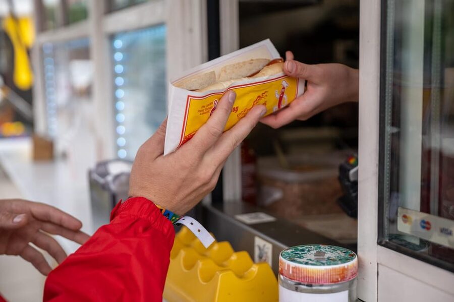 Akureyri: City Walk with Local Food - Should you book the Akureyri City Walk with Local Food?