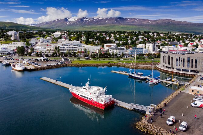 Akureyri - Private Airport Transfer - Direction Matters: One-Way Means One Booking