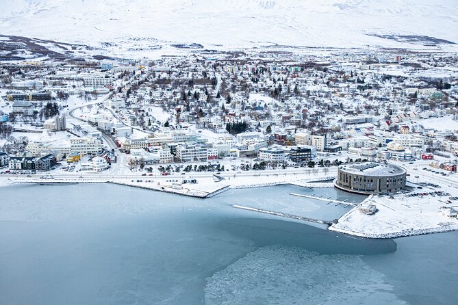 Akureyri - Private Airport Transfer - Pickup in Akureyri: How the Name Sign Works