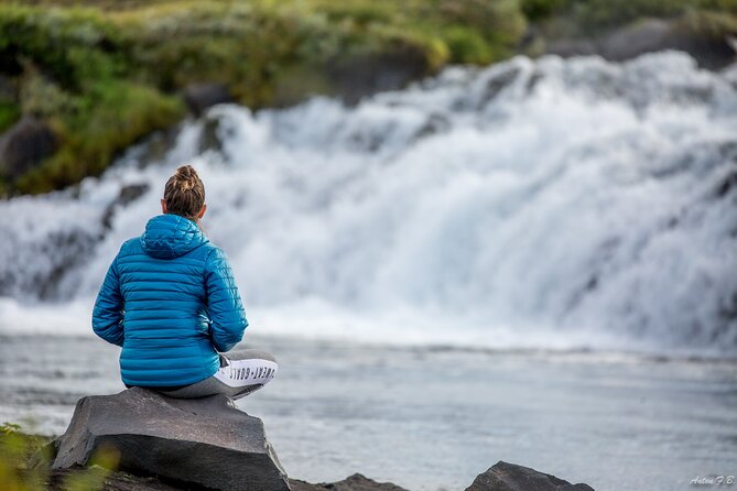 Askja & Holuhraun, Super Jeep Day Tour from Lake Myvatn - Stop 2: Vikraborgir parking and the hike to Askja caldera