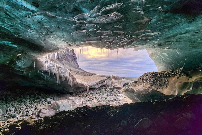 Blue Ice Cave Exploration from Jökulsárlón (Small Group Tour) - Price and value: what $262.77 buys you