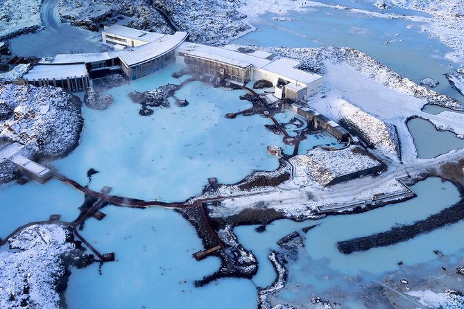 Blue Lagoon & Northern Lights Tour from Reykjavik - Practical tips that help you enjoy both halves