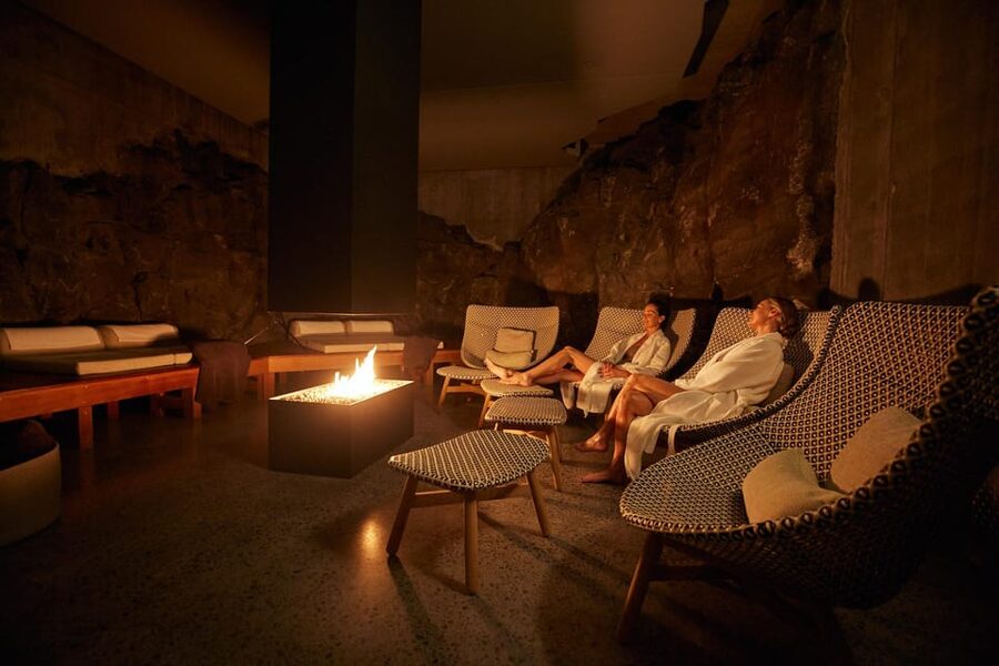 Blue Lagoon: Retreat Spa Experience & Private Changing Suite - Your 5-hour flow: check-in to the public lagoon entrance