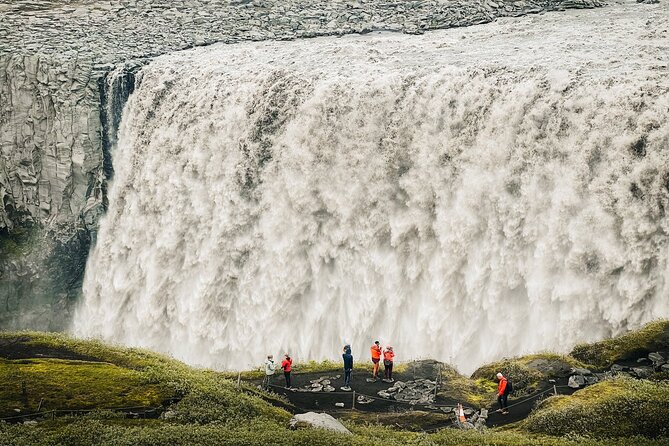 Cruise Tour Godafoss and Myvatn Lake and Dettifoss Small Group - Grjótagjá Cave: Blue Water, Two Tectonic Plates, One Big Crack