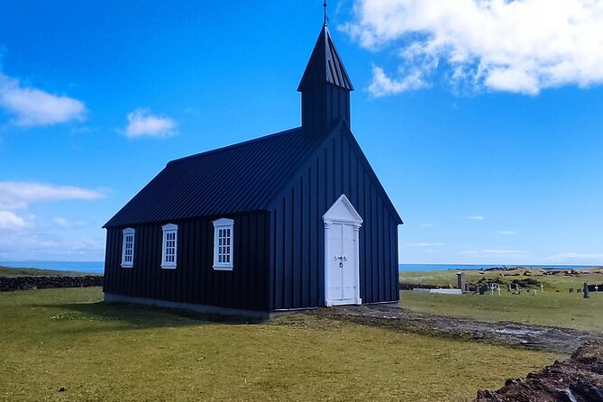Day Trip to Snæfellsness Peninsula from Reykjavik - Arnarstapi and the Samkomuhusið pause for soup or drinks
