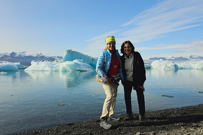 Diamond Beach & Jökulsárlón Floating Glacier Guided Day Tour - Stop 1: Jökulsárlón Glacier Lagoon and the floating ice maze