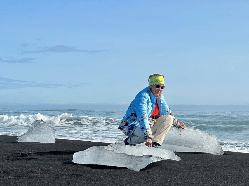 Diamond Beach & Jökulsárlón Glacier Exclusive Day Tour - Pickup in Reykjavik: easy start, but only within the city