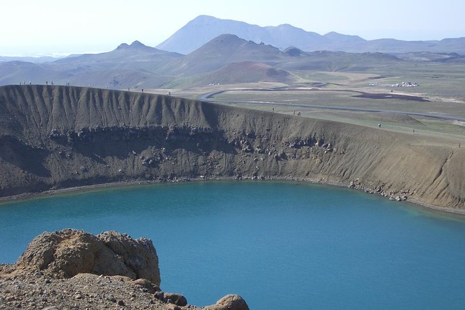 Diamond Circle, Waterfalls and Amazing Landscapes from Akureyri - Godafoss first: the easy win that sets the tone