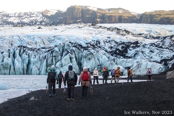 Easy Hike on Sólheimajökull glacier - Should you book this glacier walk at Sólheimajökull?
