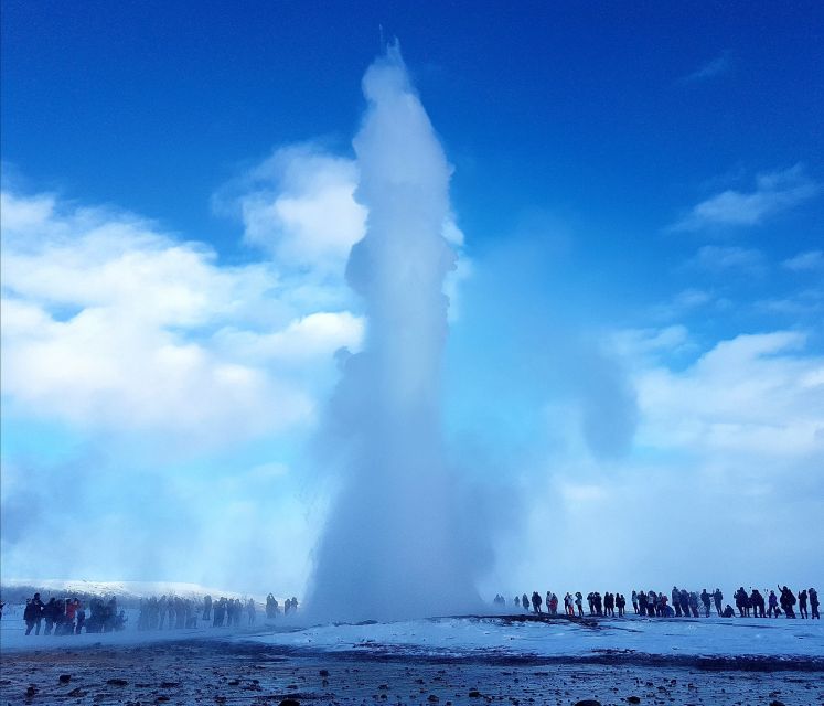 From Reykjavik: 3-Day South Coast Winter Tour with Ice Cave - Golden Circle and Þingvellir: Getting Your Bearings Before the Big Winter Weather