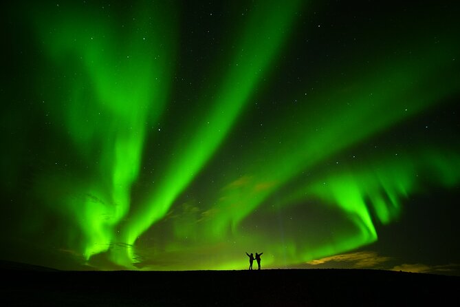 From Reykjavík: Evening Lava Tunnel Tour and Northern Lights Tour - Price and Value: Is $195.19 Worth It?