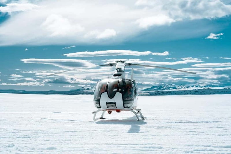 From Reykjavik: Fire And Ice Helicopter Tour with 2 Landings - Flying Þingvellir from above, where tectonics and history share the view