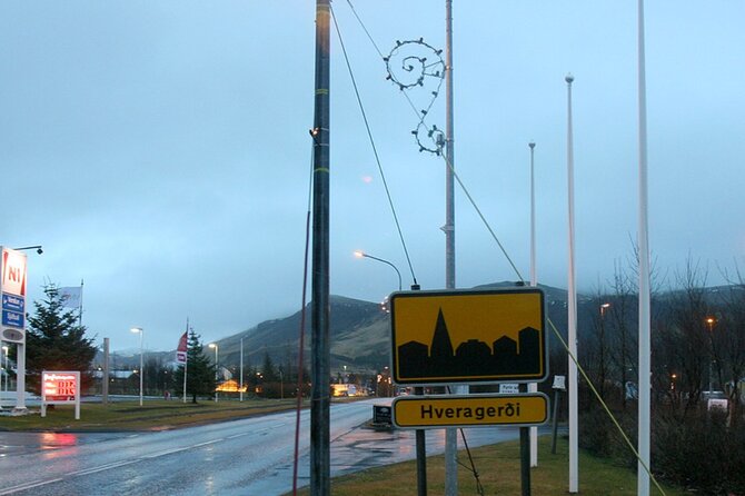 From Reykjavik: Full Day Private Golden Circle Tour in Iceland - Geysir Geothermal Area: where Strokkur does the timing
