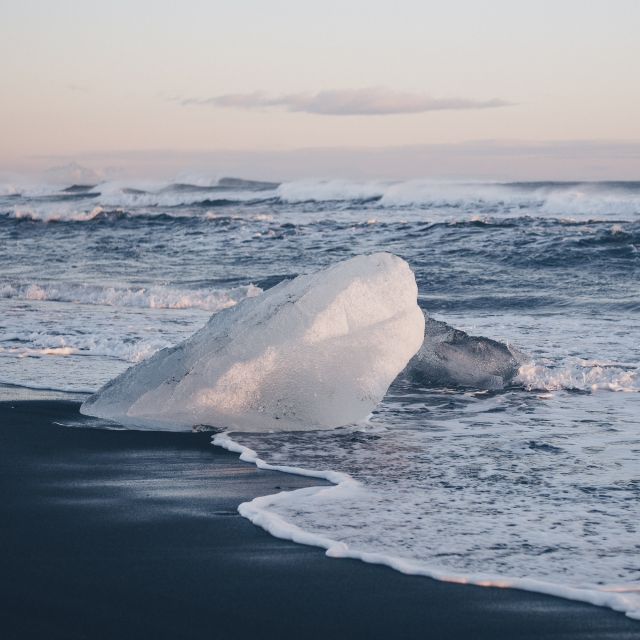 From Reykjavik: Glacier Lagoon Boat Ride, Diamond Beach Tour - A Long Day in Southern Iceland, Starting in Reykjavik
