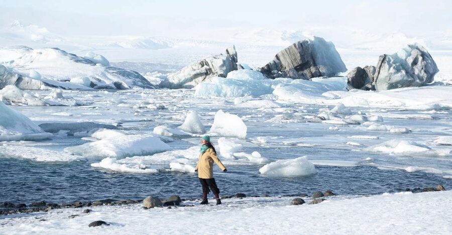 From Reykjavik: Glacier Lagoon Boat Ride, Diamond Beach Tour - The Coach Ride to Jökulsárlón: Comfort, Toilets, and How to Stay Sane