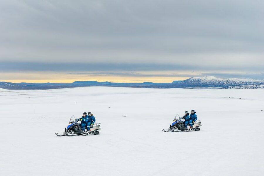 From Reykjavik: Golden Circle and Glacier Snowmobile Tour - Geysir Hot Springs: when Strokkur is your best friend
