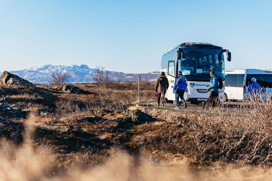 From Reykjavik: Golden Circle and Glacier Snowmobiling - How the 1-Hour Snowmobile Ride on Langjökull Works