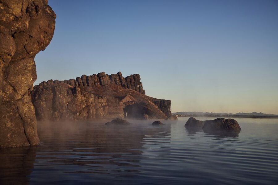 From Reykjavik: Golden Circle Guided Tour & Sky Lagoon Visit - Guide quality and group pace: what can make or break your day