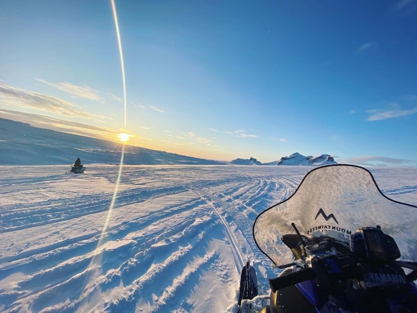 From Reykjavik: Golden Circle Super Jeep & Snowmobiling Tour - Langjökull Glacier snowmobiling: safety briefing first, then throttle time