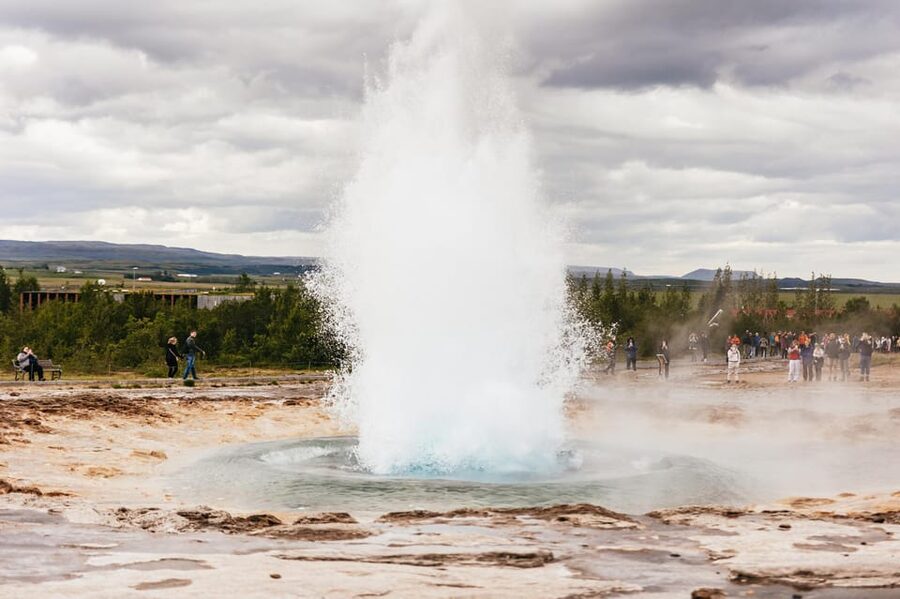 From Reykjavík: Golden Circle Tour and Silfra Snorkeling - Getting to the Golden Circle: Pickup, Minibus Comfort, and Morning Energy