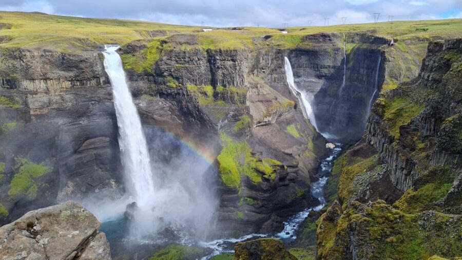From Reykjavik: Highlands Jeep Tour & Landmannalaugar Hike - Super Jeep value: why this costs what it costs