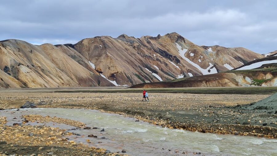 From Reykjavik: Highlands Jeep Tour & Landmannalaugar Hike - Ljótipollur, the crater lake with a weird color palette