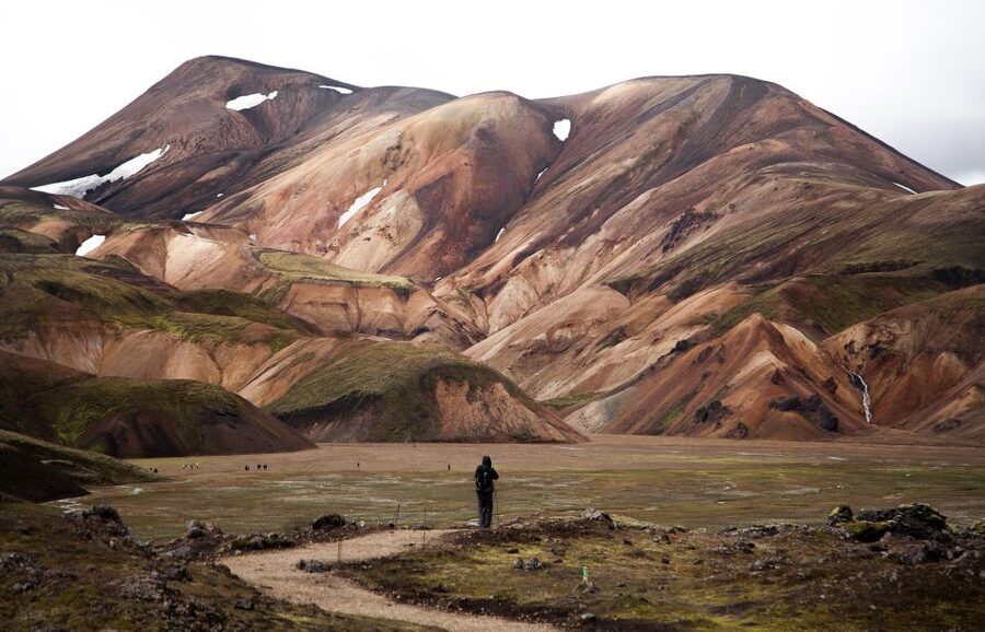 From Reykjavík: Landmannalaugar Day Hike - The 4-hour hike through Laugahraun and Vondugil Canyon