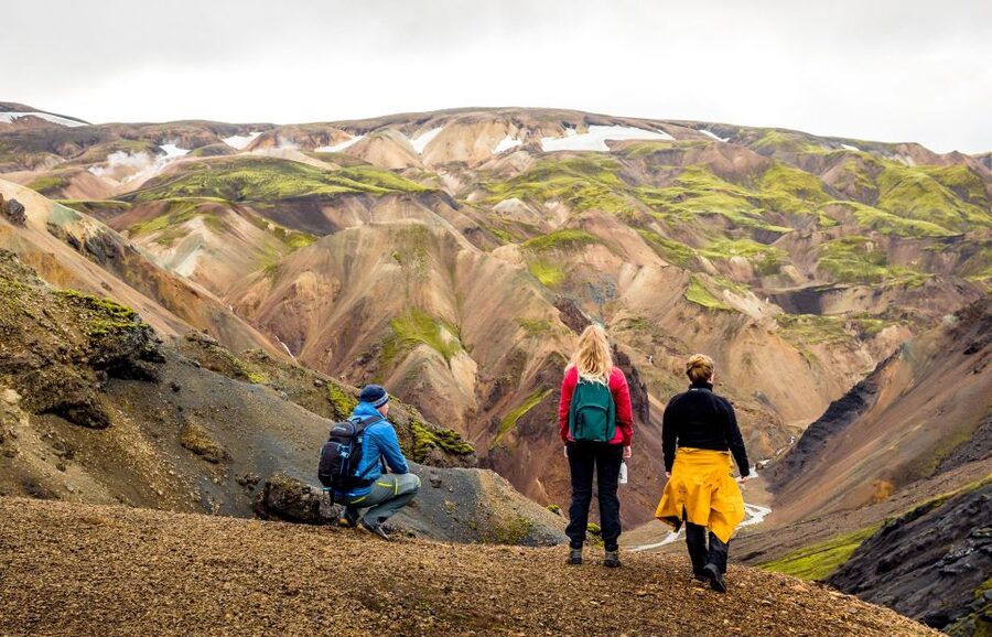 From Reykjavík: Landmannalaugar Day Hike - Natural hot spring soak: warm and cold water mixing under Laugahraun