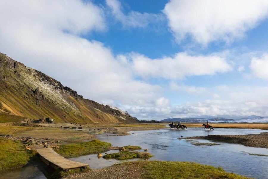 From Reykjavik: Landmannalaugar Day Tour by Luxury Jeep - Price and value: who should pay $1,800 per group for this day