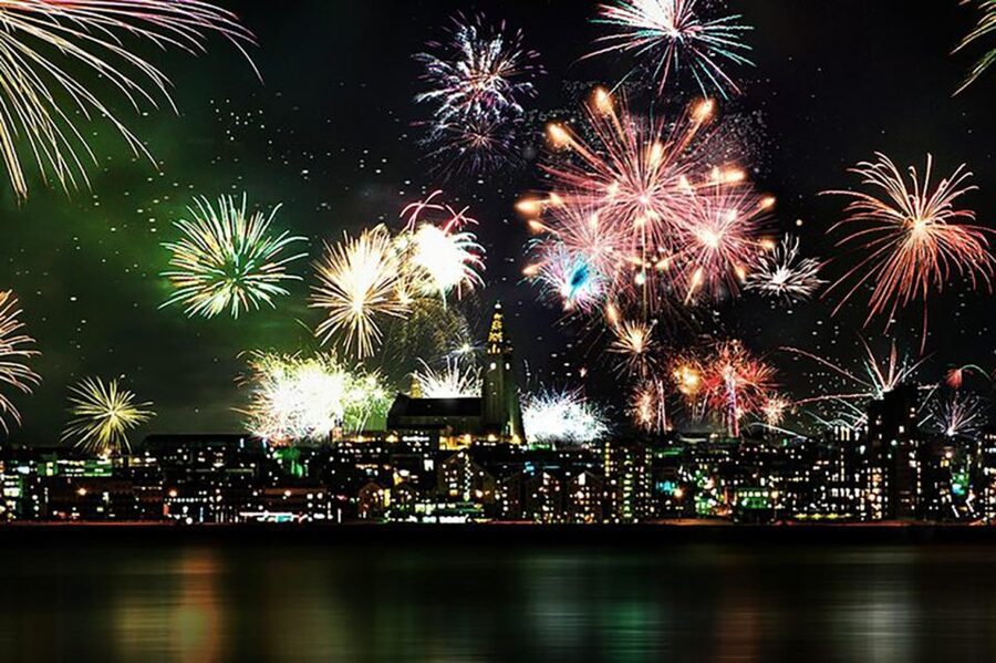 From Reykjavik: New Years Fireworks by Boat - Logistics That Can Make or Break Your Evening