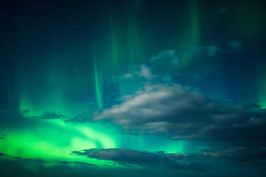 From Reykjavik: Northern Lights Chase with Expert Guide - The guide’s job: staying ahead of clouds and faint aurora