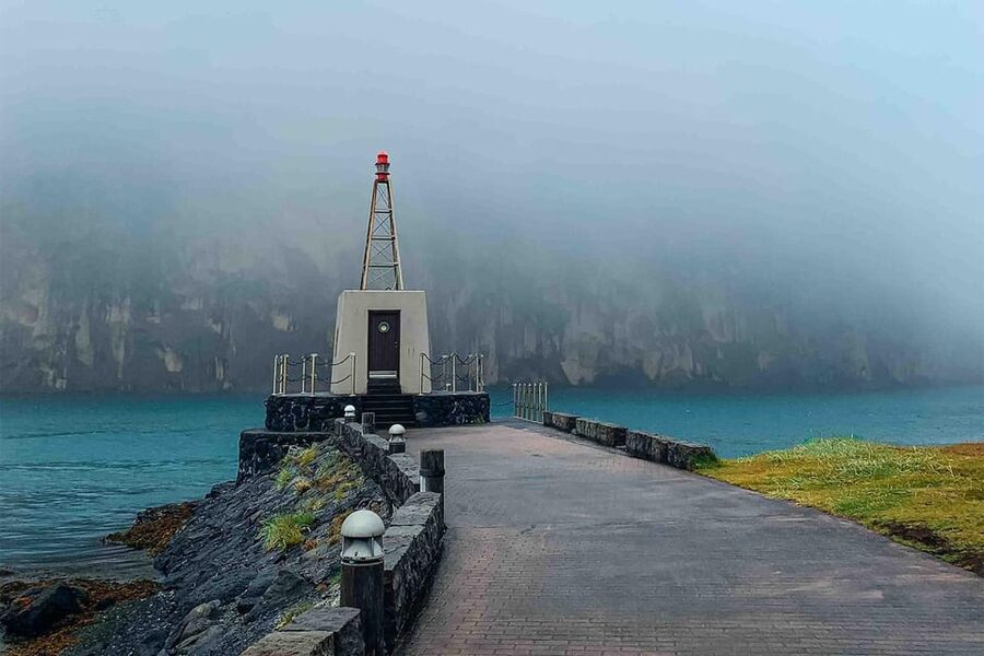 From Reykjavik: Puffin and Volcano Tour in Westman Islands - Eldfell Volcano hike: the “Mountain on Fire” is the hard part