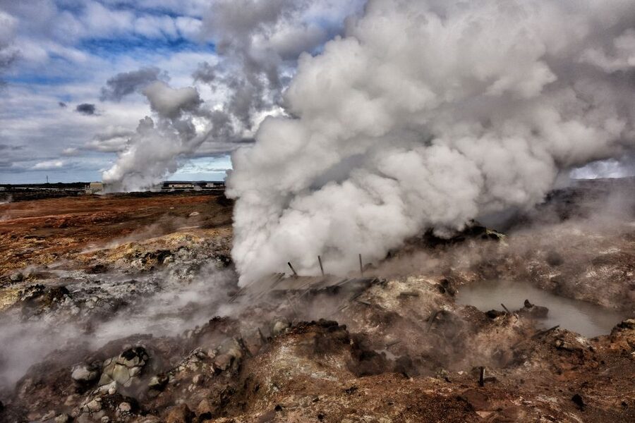 From Reykjavik: Reykjanes Geopark Tour & Airport Transfer - Gunnuhver mud pools, sulfur steam, and a ghost story that fits the place