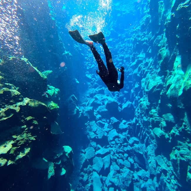 From Reykjavik: Silfra Snorkeling with Free Photos - What you should pack, and what you can skip