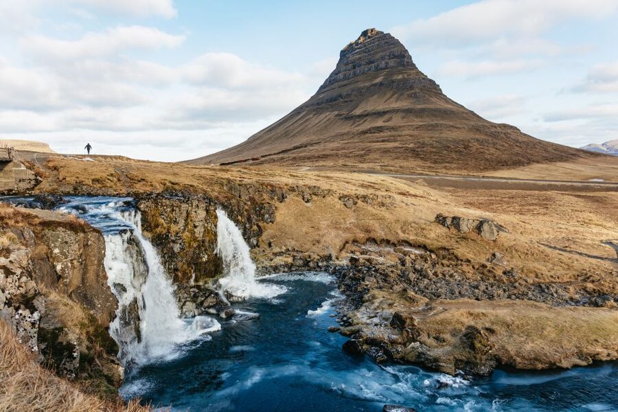 From Reykjavik: Snæfellsnes Peninsula Full-Day Tour - Arnarstapi and Grundarfjörður: fishing village atmosphere without the tourist rush