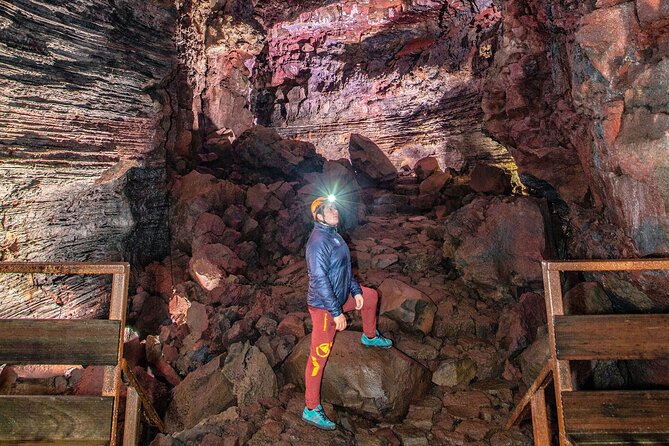From Reykjavík: The Lava Tunnel tour with Round-trip Transfer - Small Group Size: Why It Matters Underground