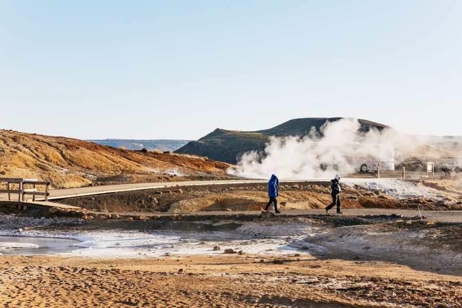 From Reykjavík: Volcanoes and Blue Lagoon Day Trip - What to wear and bring so the hike feels doable