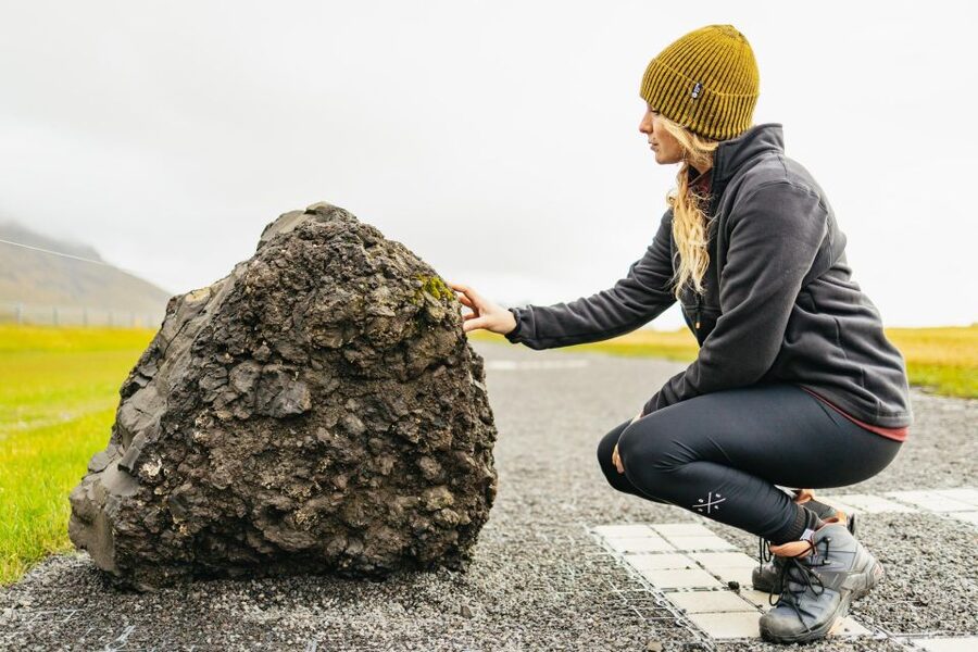 From Reykjavík: Waterfalls, Black Beach & Glacier Day Trip - Glufrabui and Irafoss: the stops that add texture to the big names